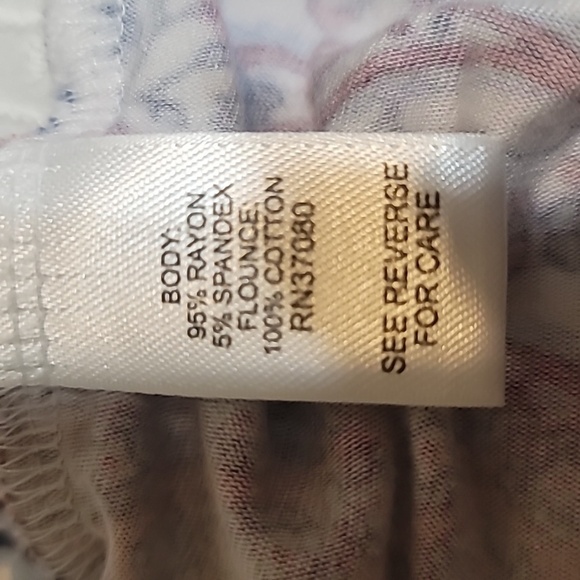 EST 1946 Multi print and Eyelet Lace Blouse - Picture 3 of 3